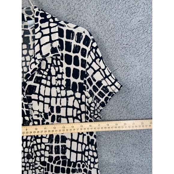 Chico's Travelers Dress Womens 1 Black Off White Button Up Short Sleeves Casual - Picture 8 of 13